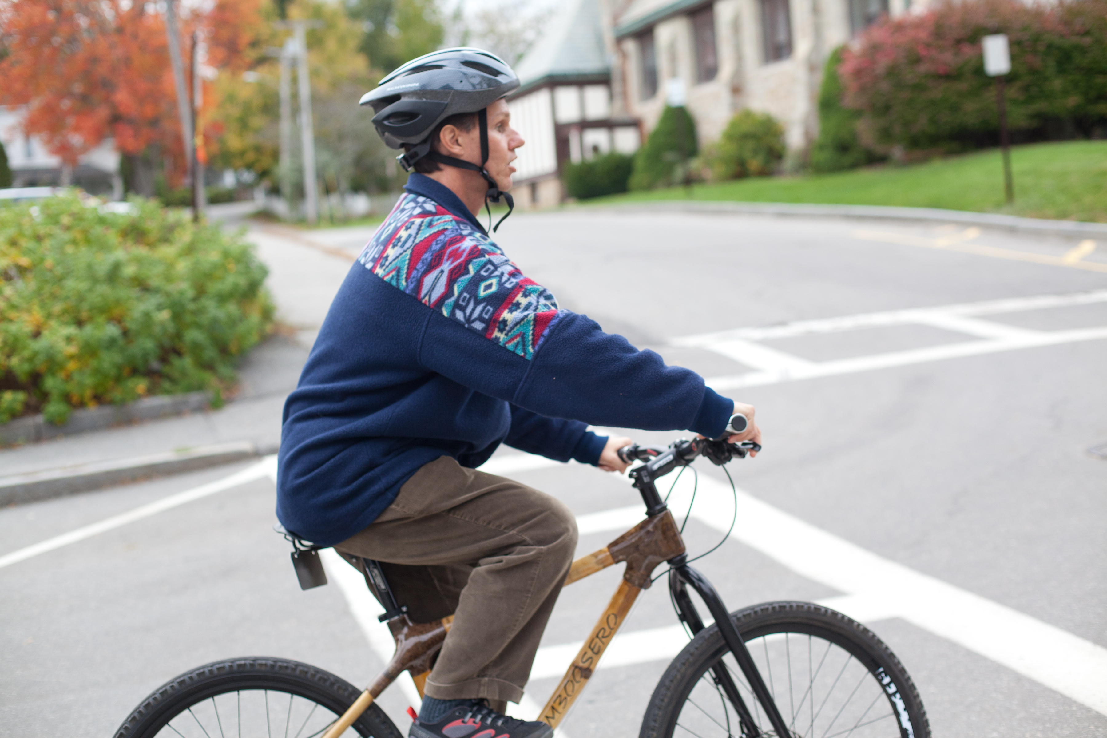 Daniel Kish à vélo